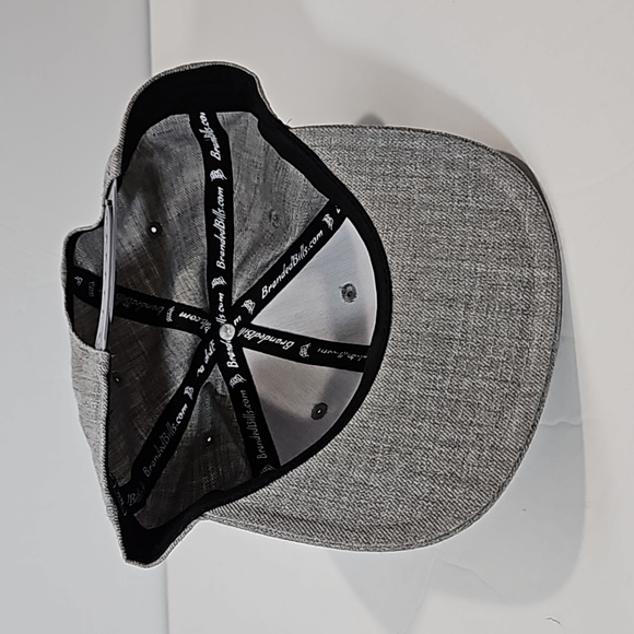 Branded Bills Heather Grey Zoom Snapback Hat Brown NWOT - Picture 6 of 8